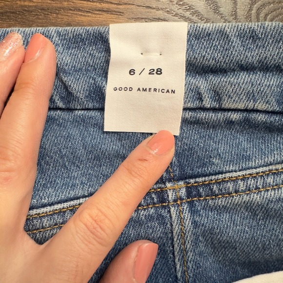 GOOD AMERICAN Good Icon High Rise Button Snap Flare Jeans Light Wash Size 6 28 - Picture 11 of 12